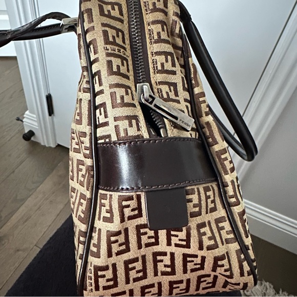 Fendi Tan Shoulder Bag - Picture 7 of 13